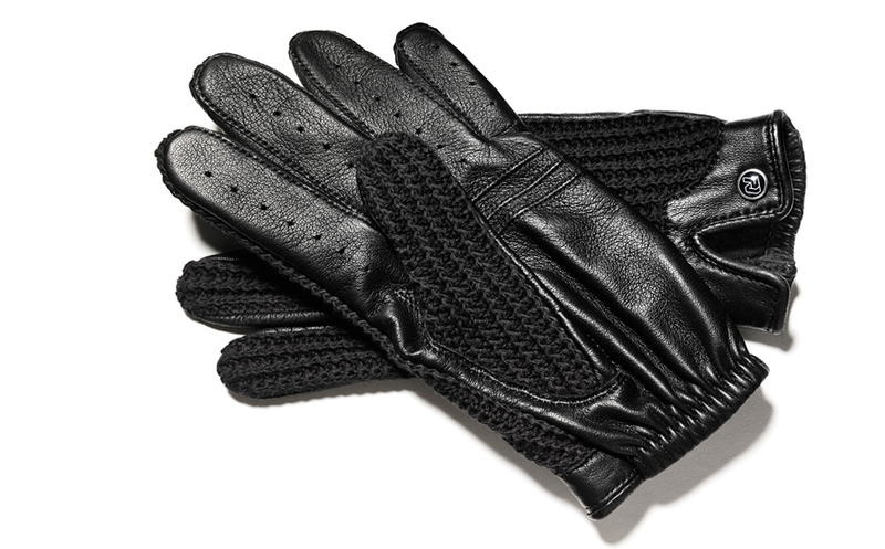 Illustration for article titled These Stringback Driving Gloves Make You Feel Like A '50s Racer